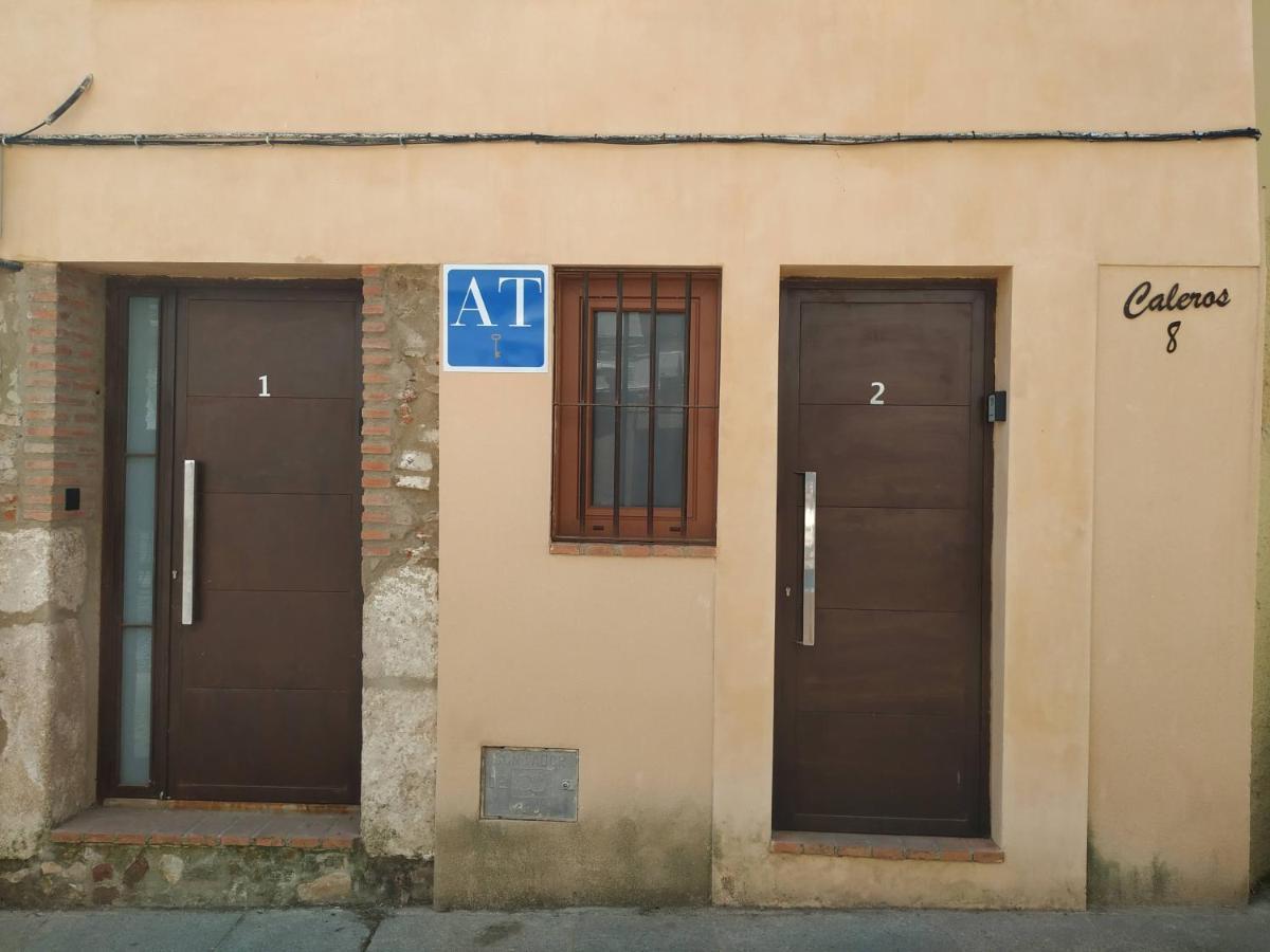 Caleros 8 Estudio - Apartamentos De La Parte Antigua De Caces Exterior foto